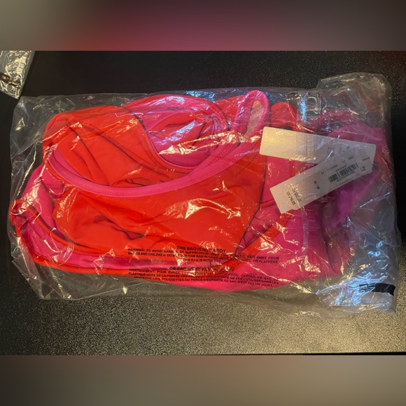 🆕 RESERVED 806 VICTORIA'S SECRET VS SWIM Cutout One-Piece Swimsuit Medium - Picture 7 of 10